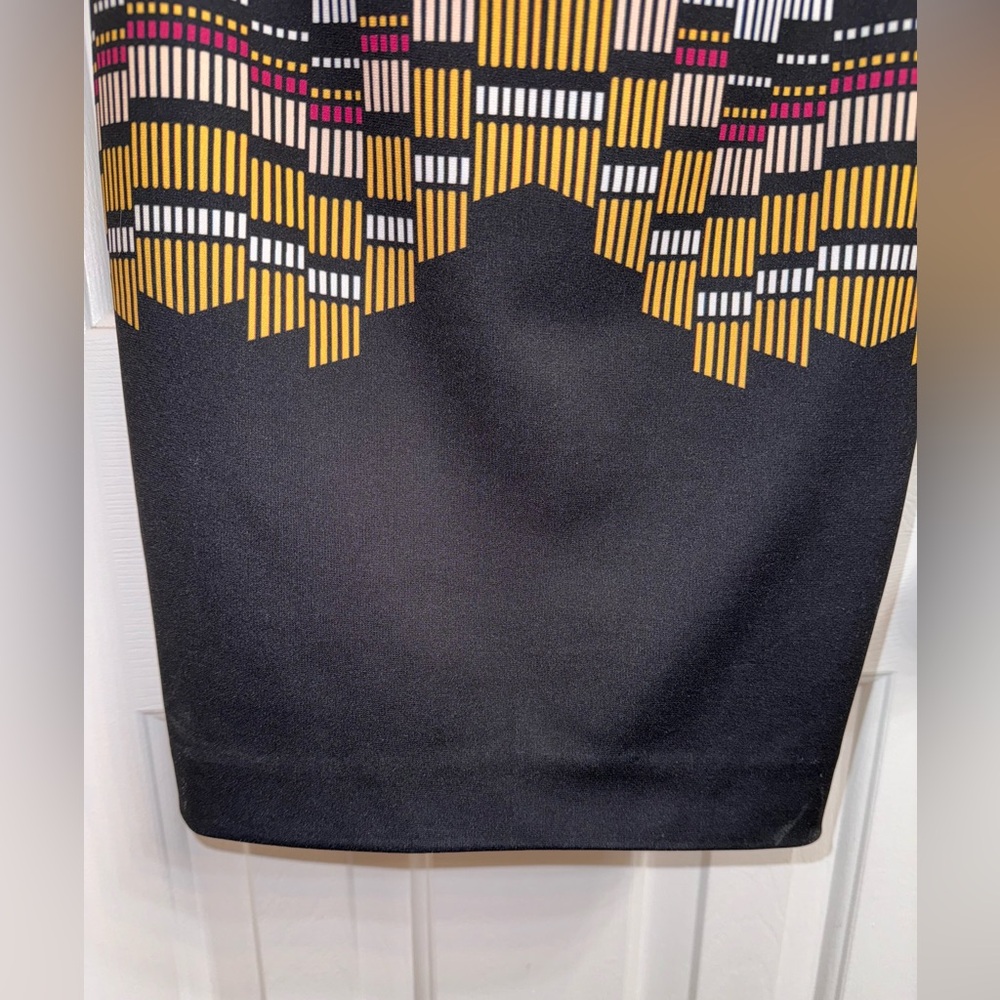 Bebe fitted dress with cut out in back, Size XXS - Picture 8 of 13